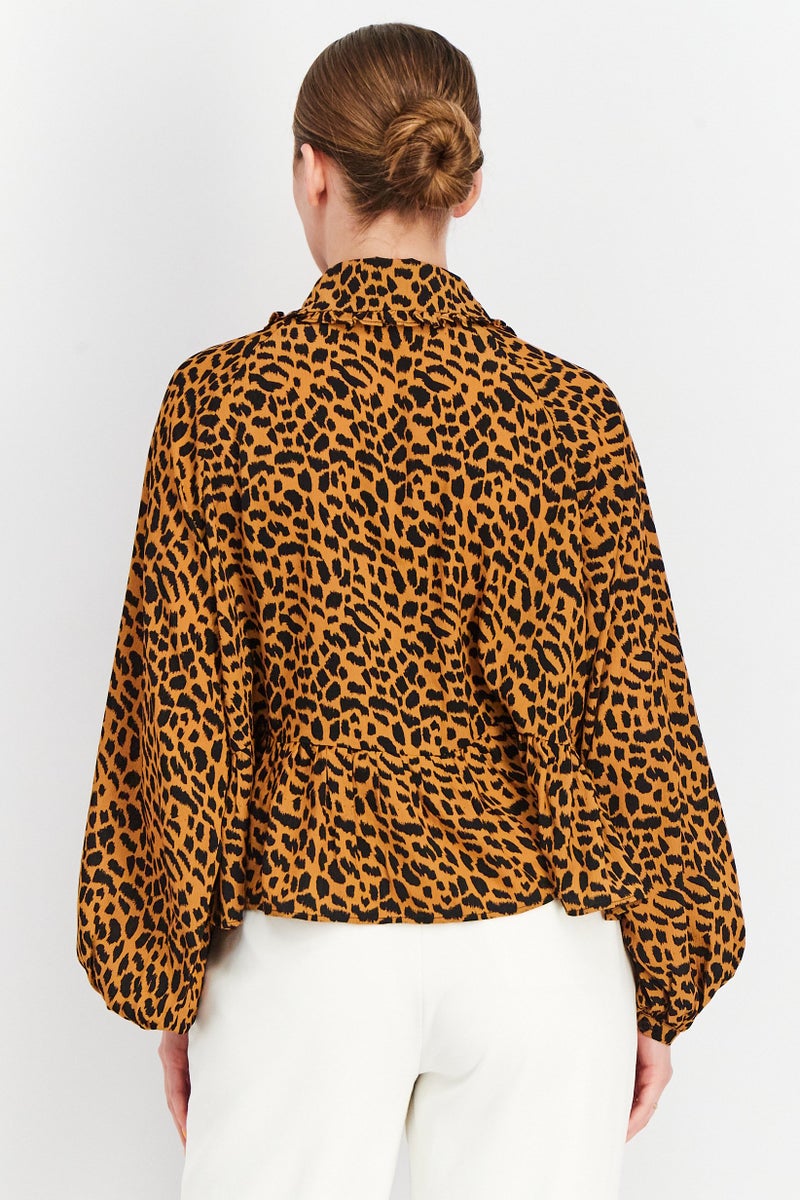 GLAMOROUS بلوزة نسائية بأكمام طويلة وطباعة نمط الفهد مع رباط حول العنق، بني - Image 2